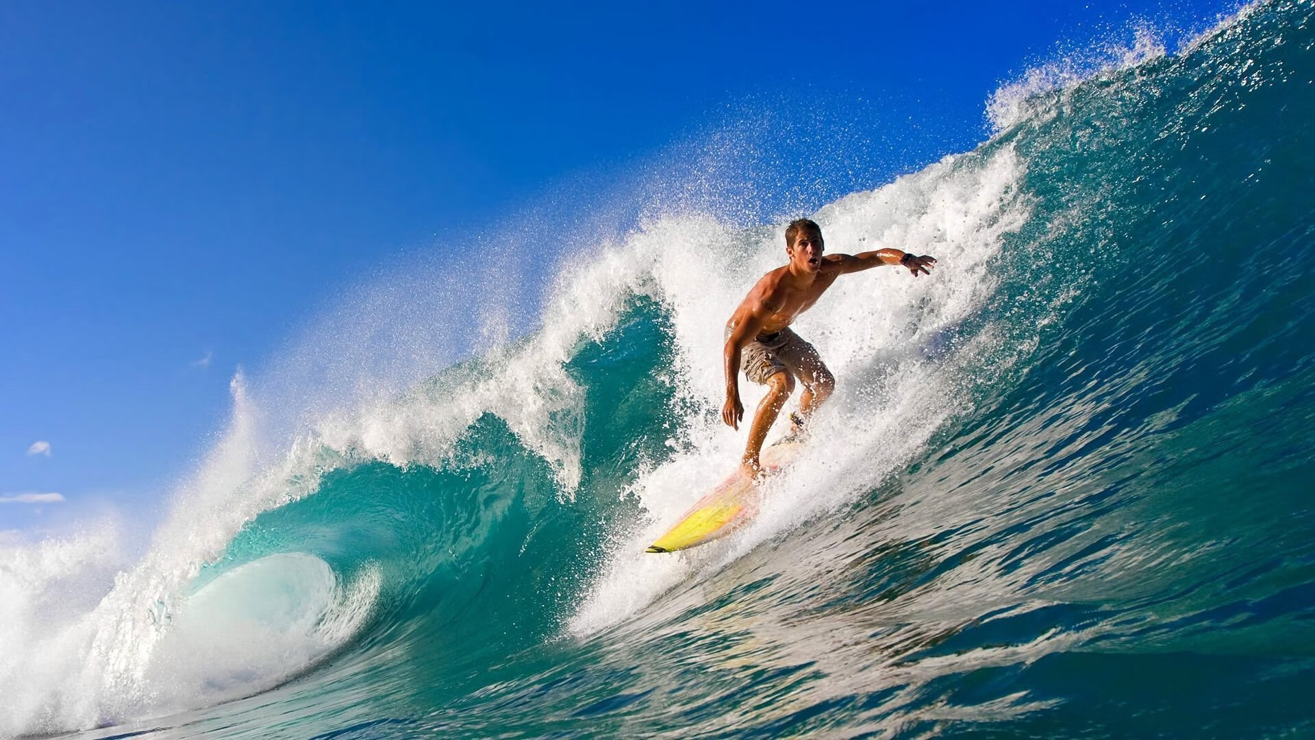 F1品牌联名：潮流与赛车的完美结合，f1都有哪些品牌的车队