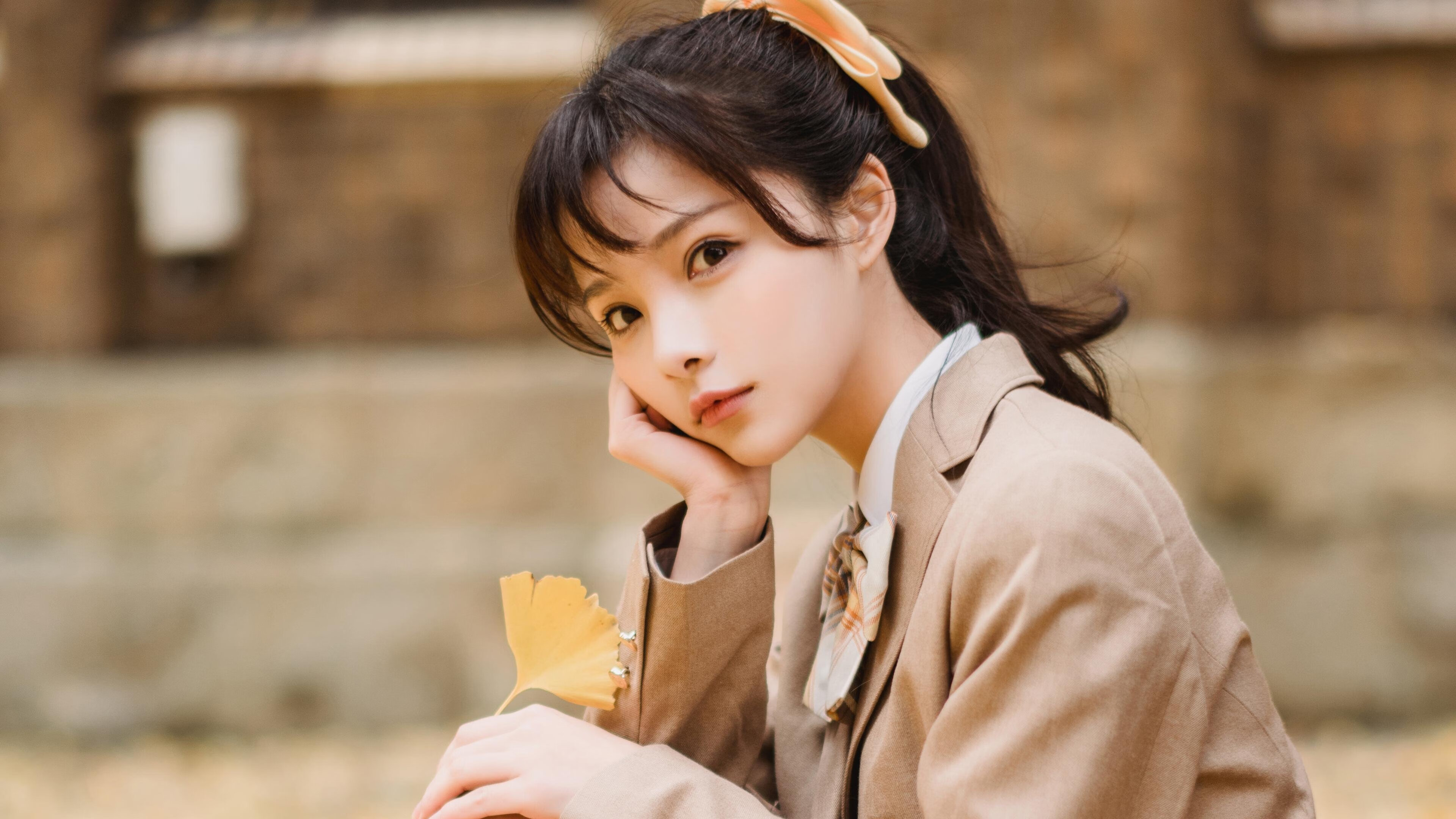 -法甲莱昂巴迪格豪华阵容成为焦点，莱昂纳多·迪卡普里奥最新消息