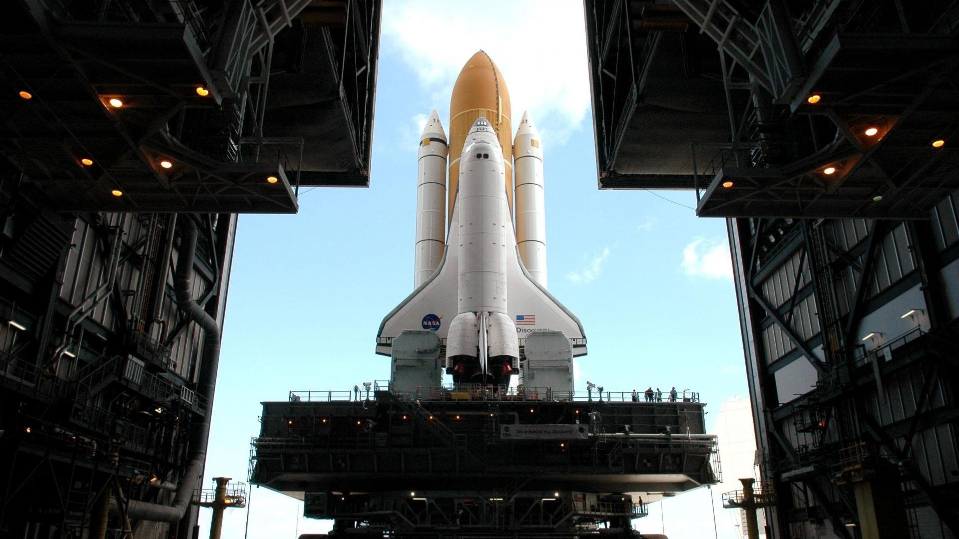 爱游戏在线登录入口-伤病潮袭来，球队需寻找替补人选，受伤球员