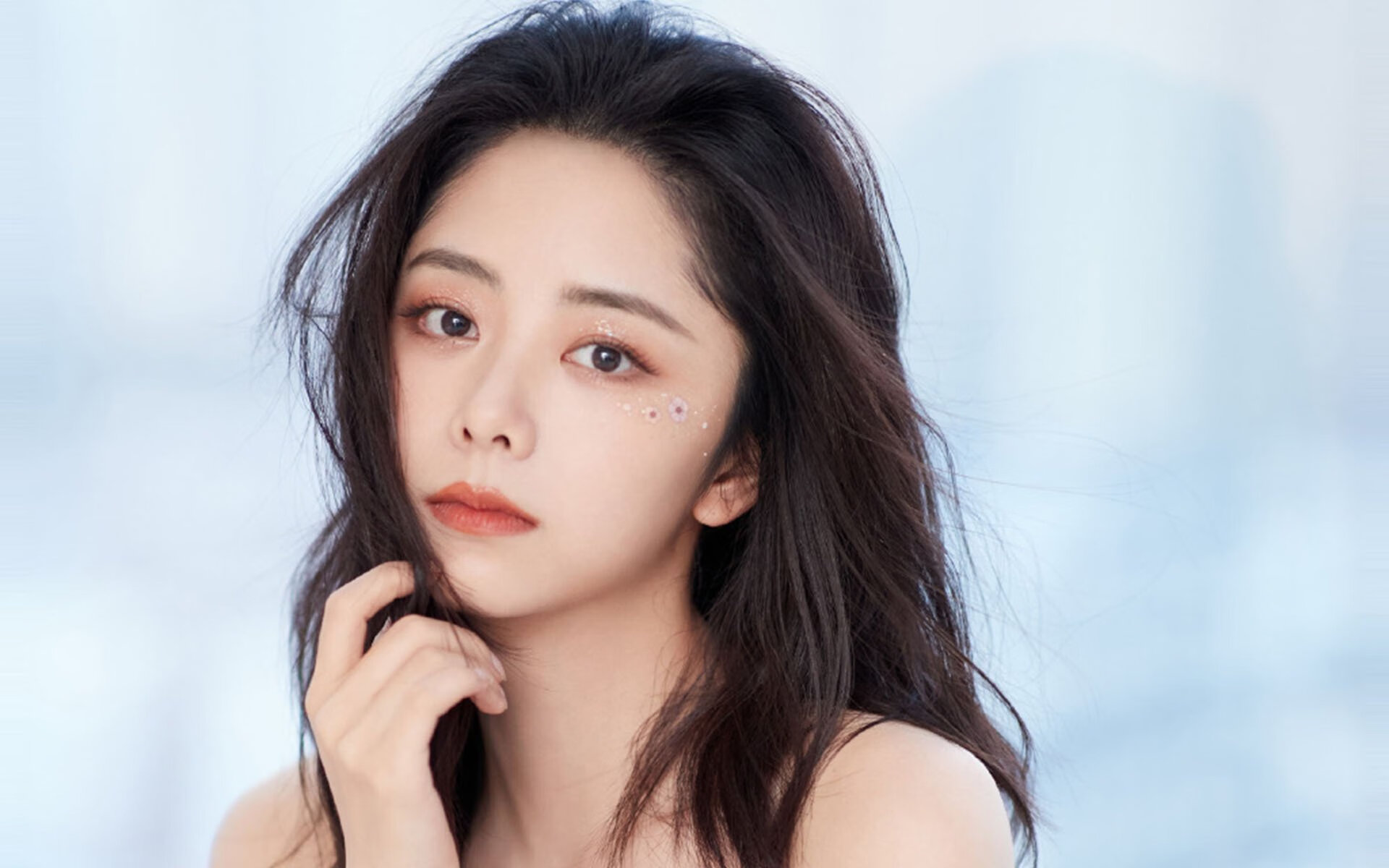 爱游戏-中国足球联赛官方合作伙伴关系不断扩展，中国足协合作